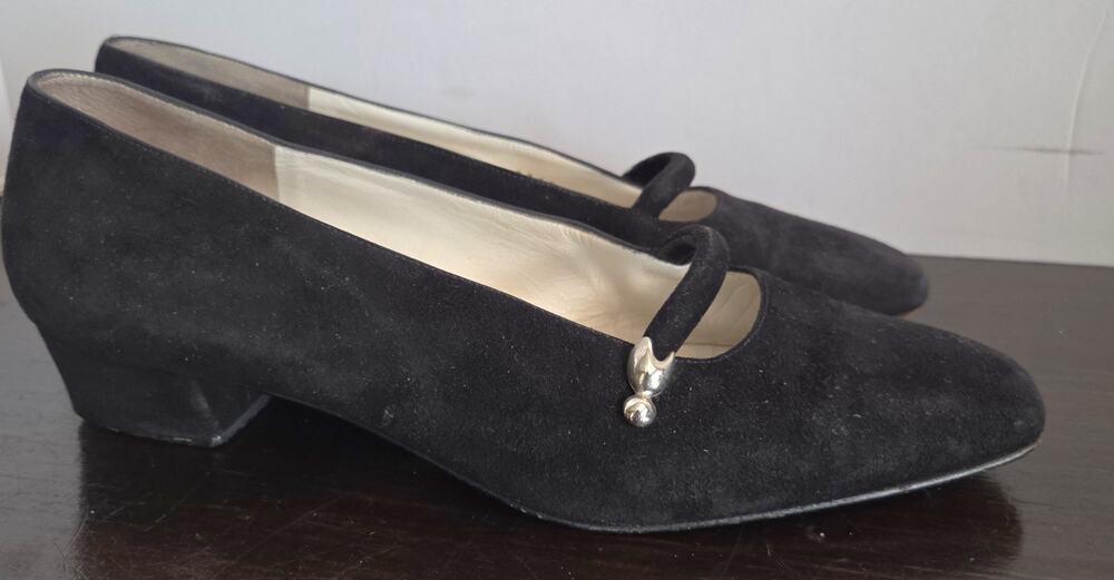 Bruno Magli Black Suede Mary Jane Pumps Silver Clasp Low Block Heel Italy 37.5